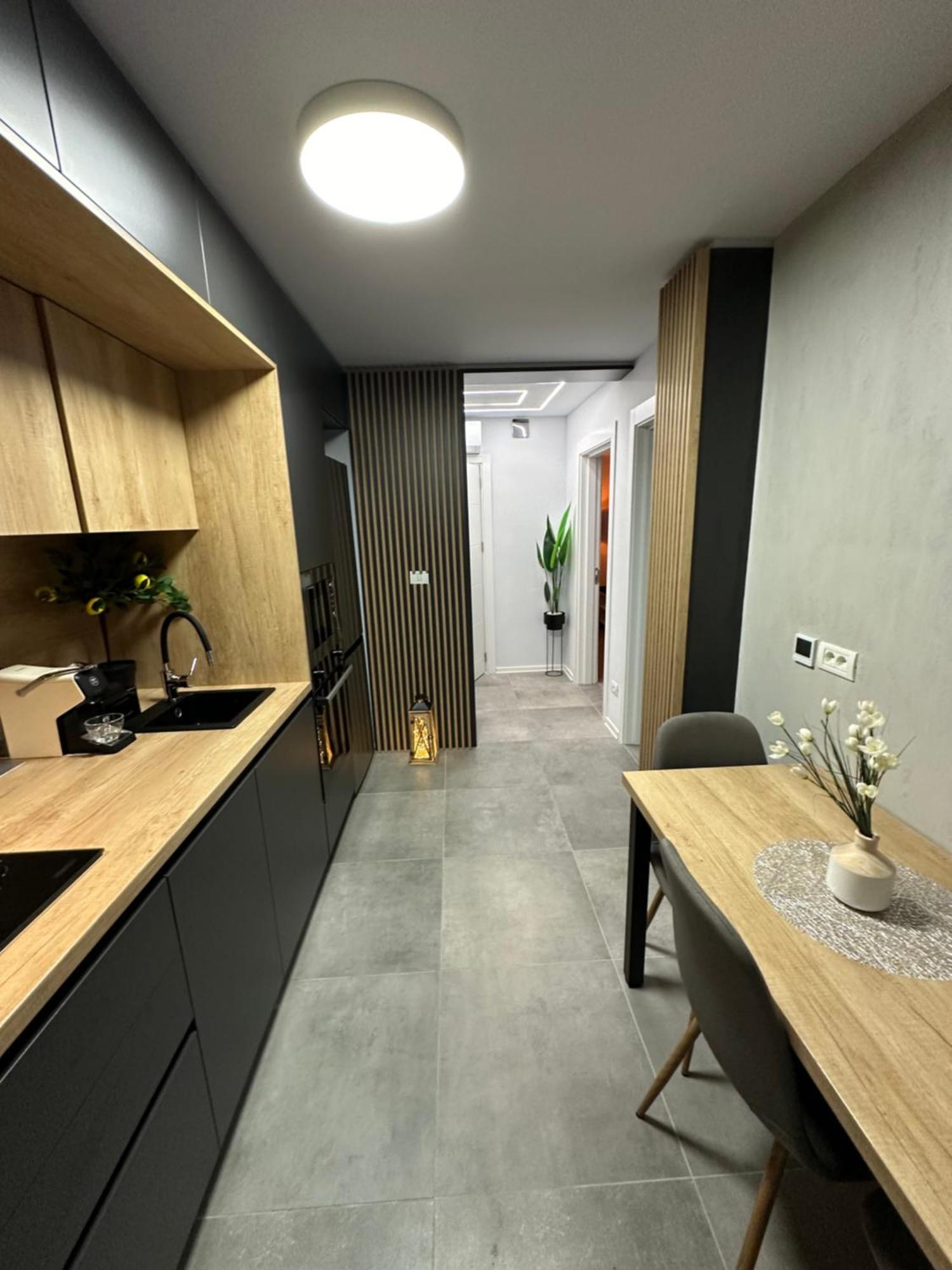 Ppu Home Timişoara Exteriör bild